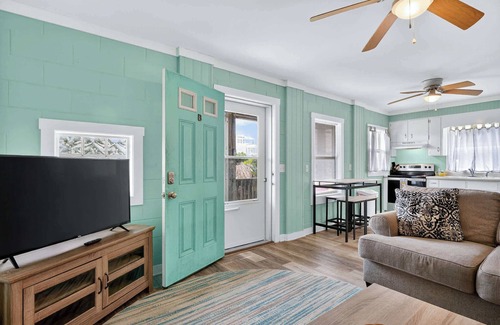 Topsail Beach House | Relaxing Ground-Floor Escape in Holly Ridge