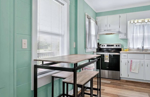 Topsail Beach House | Relaxing Ground-Floor Escape in Holly Ridge