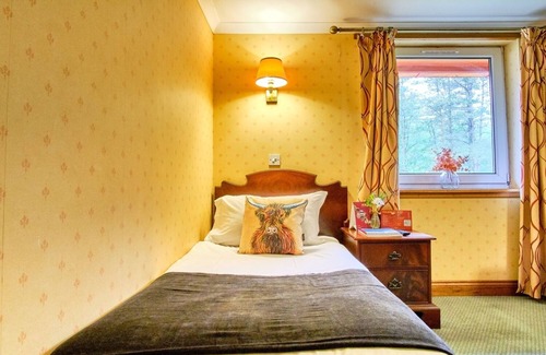 Tyndrum Hotel | Relaxing Highland Base Near Ben Lui, Waterfalls and Walking Routes