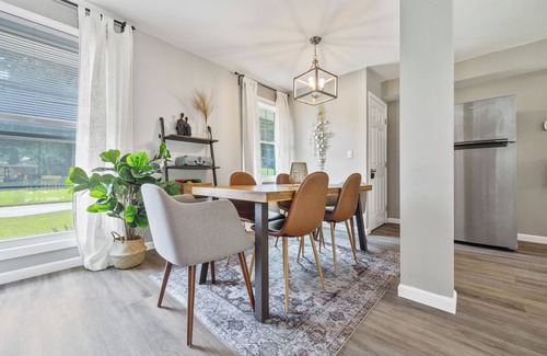 East Side House | Relaxing Home Near Atlanta