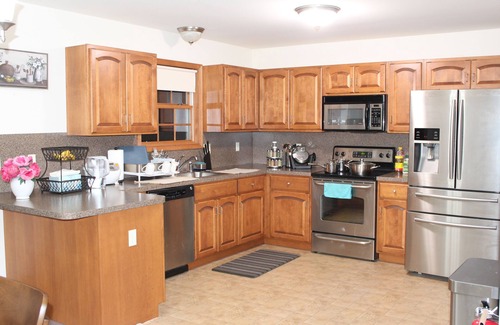 Pocono Summit House | Relaxing in 4-bedroom house in heart of Pocono Summit.