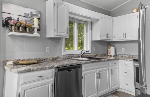 Carter House | Relaxing Lake Home that is certain to create smiles and memories for all ages!