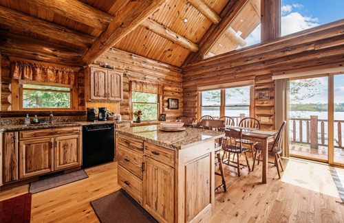Bellaire Cabin | Relaxing Lakefront Log Cabin home on Clam Lake!