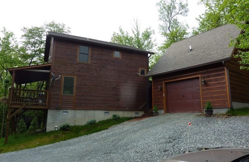 Beech Mountain House | Relaxing Mountain Escape with all of the Comforts of Home