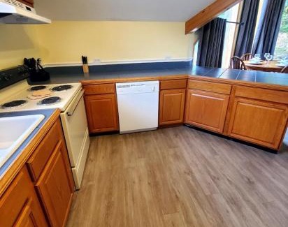 Gatlinburg Apartment | Relaxing Mountain Escape