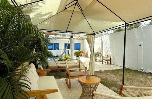 La Boquilla House | Relaxing Oceanview Home in Cartagena, La Boquilla – Steps from the Beach