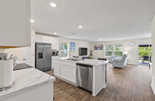 Palm Coast House | Relaxing Orchid Reef | Palm Coast | Close To The Beach, Restaurants & Golf | Spacious New Home