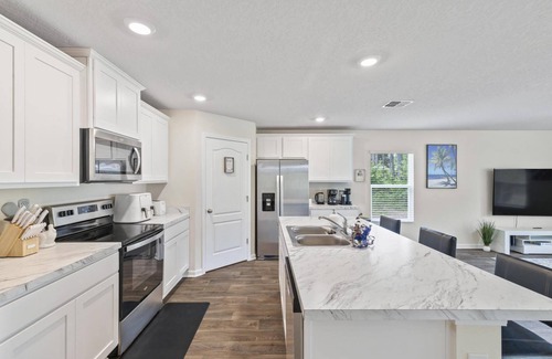 Palm Coast House | Relaxing Orchid Reef | Palm Coast | Close To The Beach, Restaurants & Golf | Spacious New Home