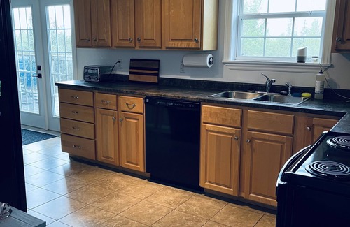 Lunenburg County House | Relaxing retreat in the heart of Lunenburg County