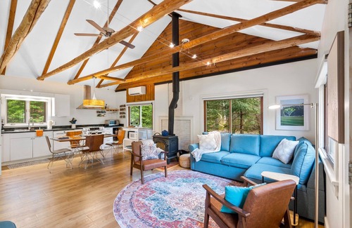 Southwest Harbor House | Relaxing Retreats- Hot Tub- fireplace-a/c-W/D