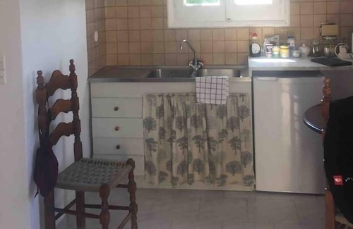 Chalikounas Apartment | Relaxing retreat in Chalikounas: apartment