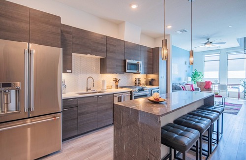 North Scottsdale Condo | Relaxing Stay w/Private Patio》King Bed》Games 》BBQ