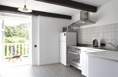 Strukkamp Apartment | Relining! Familyfriendly. Bright. Lots of space. picture window