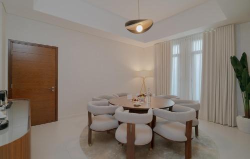 Al Ruwais Hotel | Remal Hotel & Villas Al Dhannah City