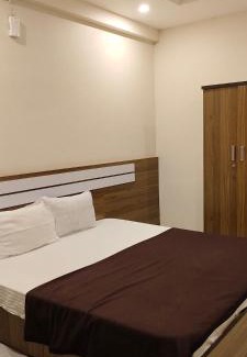 Panamaram Hotel | Remarita Holidays