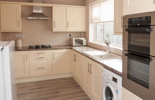 Beverley House | Remarkable 3-Bed House in Beverley