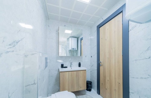 Kepez Apartment | Remarkable Flat with Shared Pool in Kepez