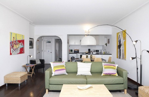 Cascais Apartment | Remarkable view over Cascais Bay