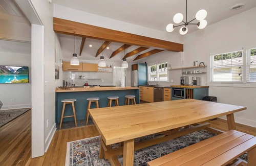 Huntsville House | Remodeled 3 Bed, 2 Bath Home in Heart of Huntsville W/Fenced Yard