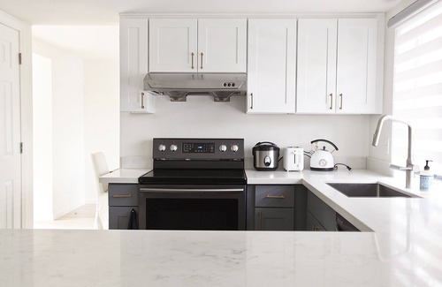 Cougar Mountain House | Remodeled 4BR Artistical Villa/ Gym&Music&Game