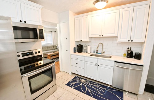 South Bend House | Remodeled home 1 mile from Notre Dame (1150)