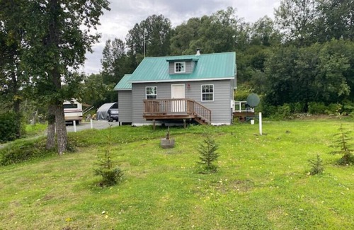 Ninilchik House | Remodeled home with fire-pit, within walking distance of Deep Creek River.