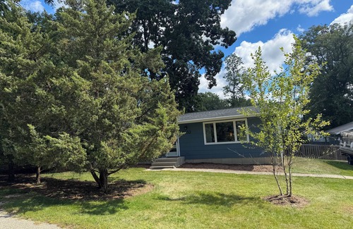 Como House | Remodeled house, fenced-in yard, 3 blocks from Lake Como& minutes to Lake Geneva