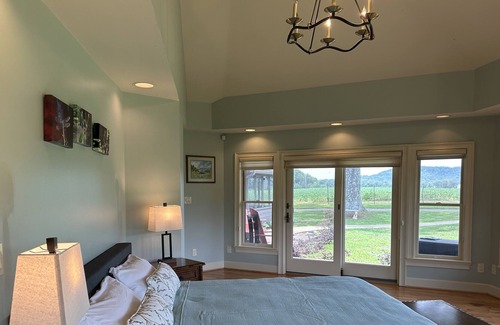 Benton Other | Remodeled log cabin close to outdoor activities with plenty of room to entertain