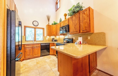 Mammoth Lakes House | Remodeled Mammoth Retreat, Wifi, Free Parking