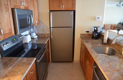 Honokowai Apartment | Remodeled Oceanfront Studio with Incredible View