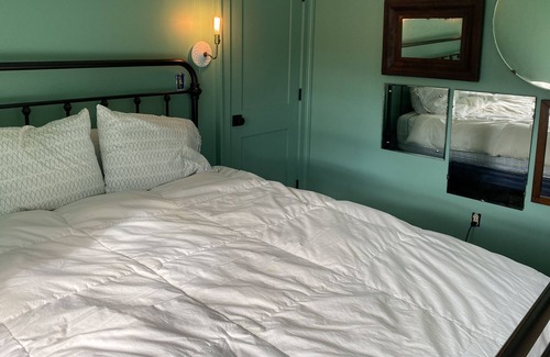 Kerhonkson Other | Remodelista Rustic Farmhouse