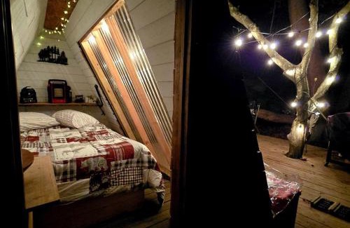 Coal Fork Ski Chalet | Remote Mountain A-Frame with BBQ Perfect for Nature Lovers in West Virginia