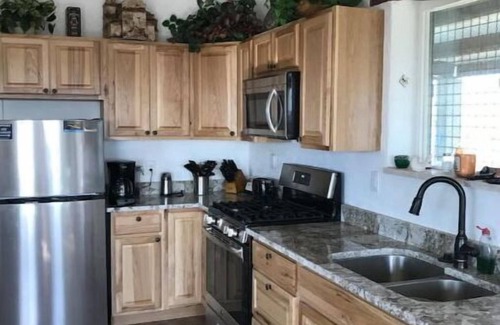 Morristown House | Remote off grid retreat Rancho De Amigos