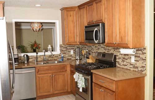Santa Clara House | Remote work, visitor's Love 4B with 2x suites/3BR- Levis, Kaiser, Great America