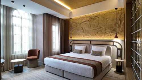 Sur Hotel | Rempart Hotel