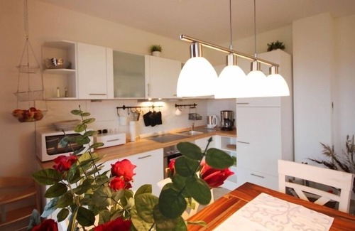 Boergerende-Rethwisch Apartment | Ren. Apartment on the ground floor, WiFi, close to the beach, partially fenced, children-u. tierfreundl.