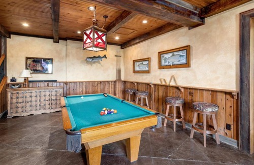 Blowing Rock House | Renaissance Lodge