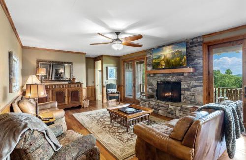 Blowing Rock House | Renaissance Lodge