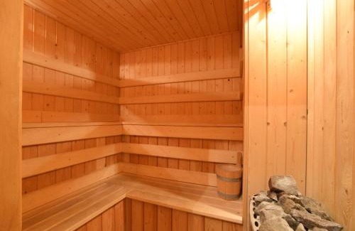 La Roche-en-Ardenne House | Rendeux Retreat with Sauna