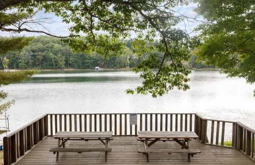 Mayfield House | Rennie Lake Hideaway Cottage