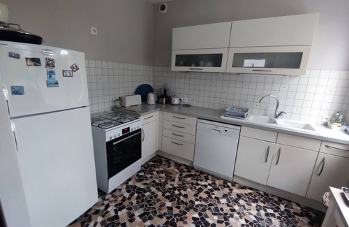 Merville-Franceville-Plage House | Renovated 1930 villa 600m from the sea