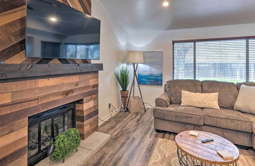 Northwest Reno House | Reno Home w/ Private Yard: Day Trip to Lake Tahoe!