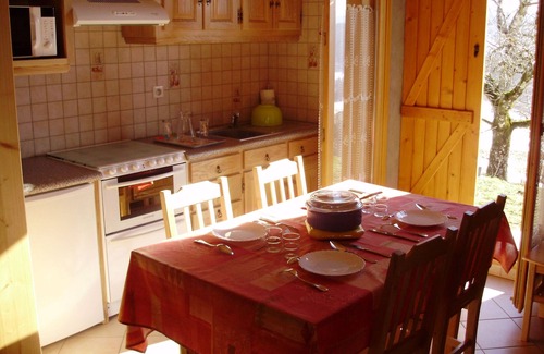 Saulxures-sur-Moselotte Cottage | Renovated mountain house with fireplace and hiking