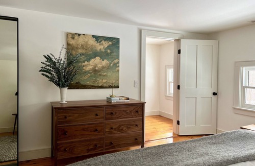 Hollowville House | Renovated 1832 Colonial Farmhouse - Swimming Pool | Hudson River Valley