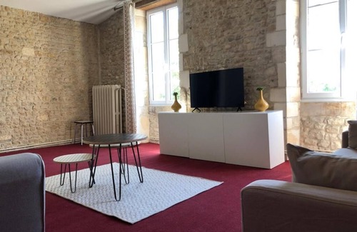 Puilboreau House | Renovated 19th century farmhouse