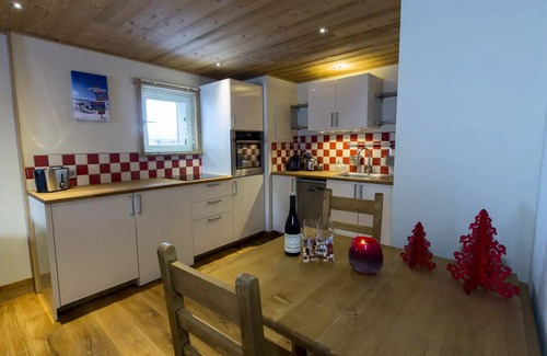 Val-d'Isere Apartment | Renovated 2-room apartment in Laisinant-ski-in ski-out