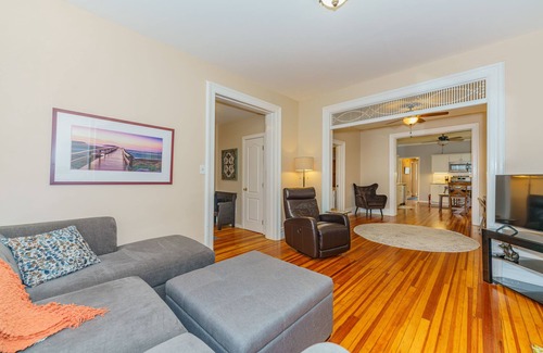 Albany Apartment | Renovated 3br/2ba, close to Alb Med & St. Petes.