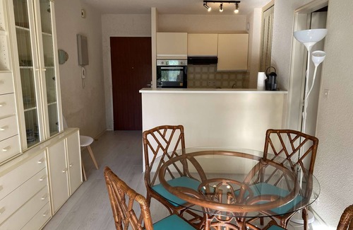 Le Moulleau Apartment | renovated apartment with terrace center Moulleau