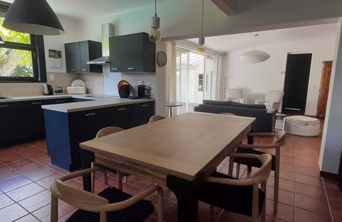 Gujan-Mestras Villa | Renovated Arcachon villa a stone's throw from the Bassin