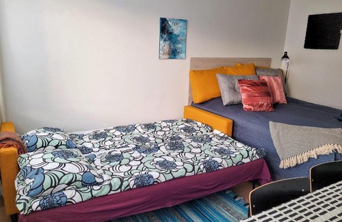 Oulu Apartment | Renovated bright Studio, Free wifi, City center